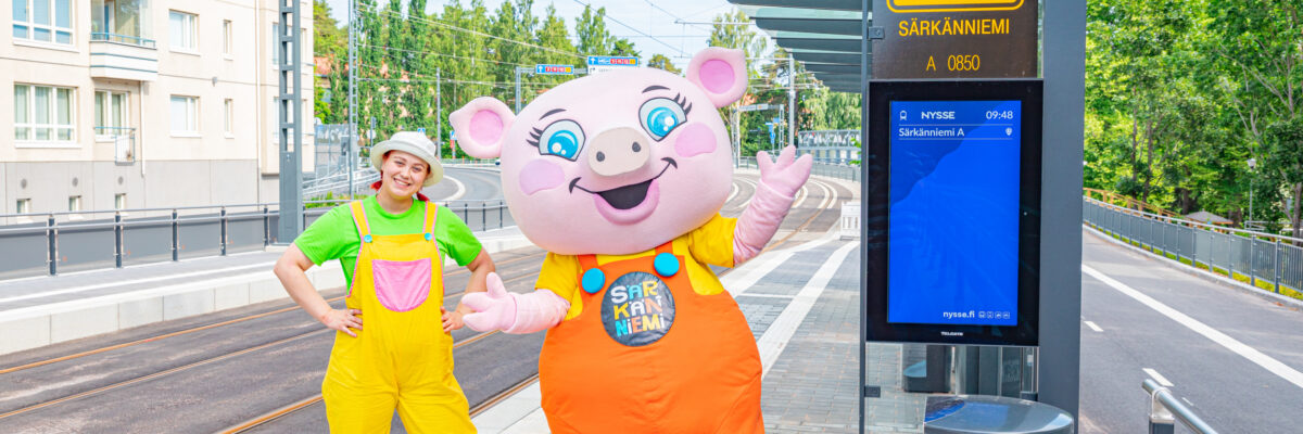 Särkänniemen Ratikkapysäkki ja Pouta Possu