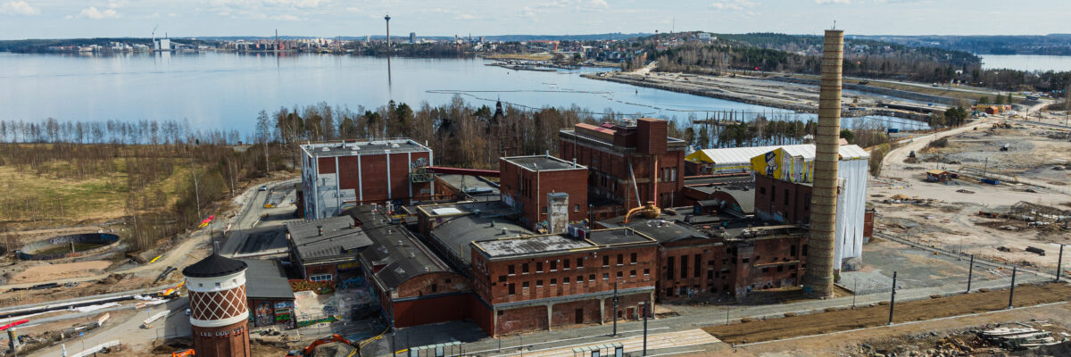 Ilmakuva Hiedanrannan tehtaan alueesta