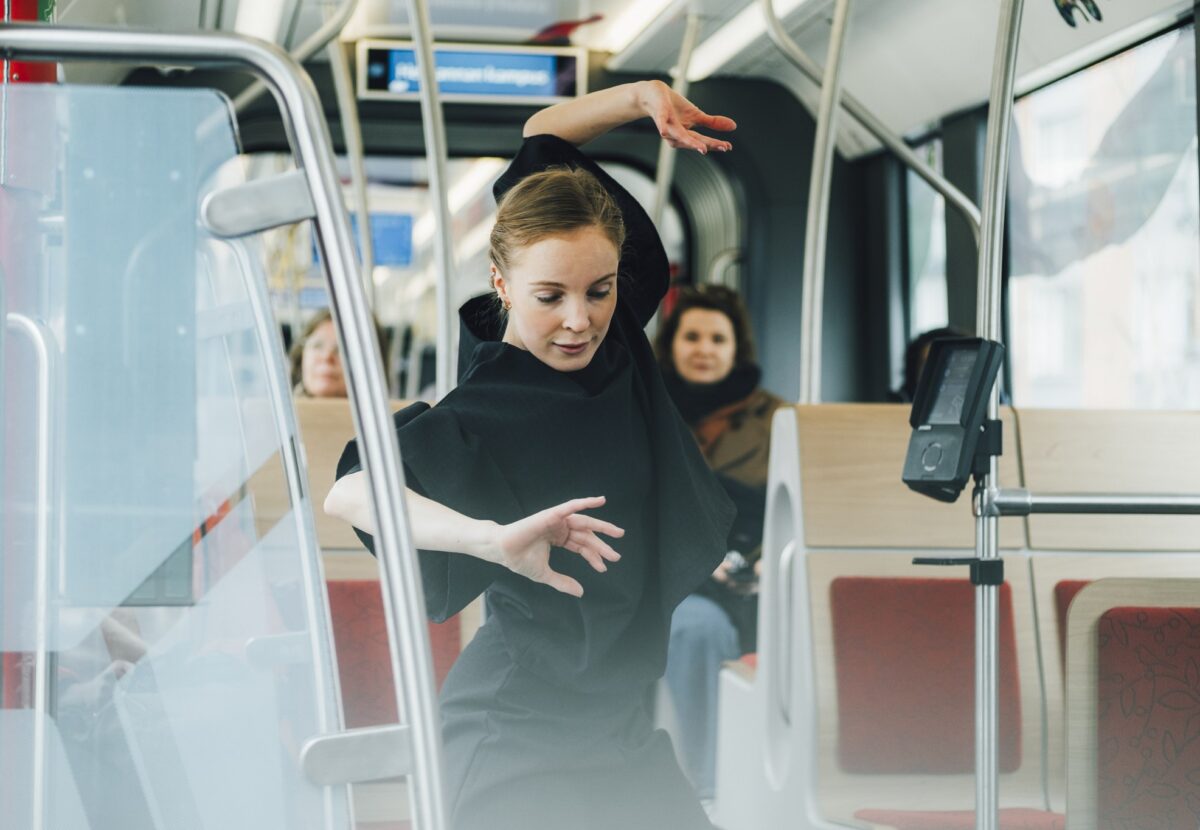 Pispala Clothing & Tanssiteatteri MD taideratikassa